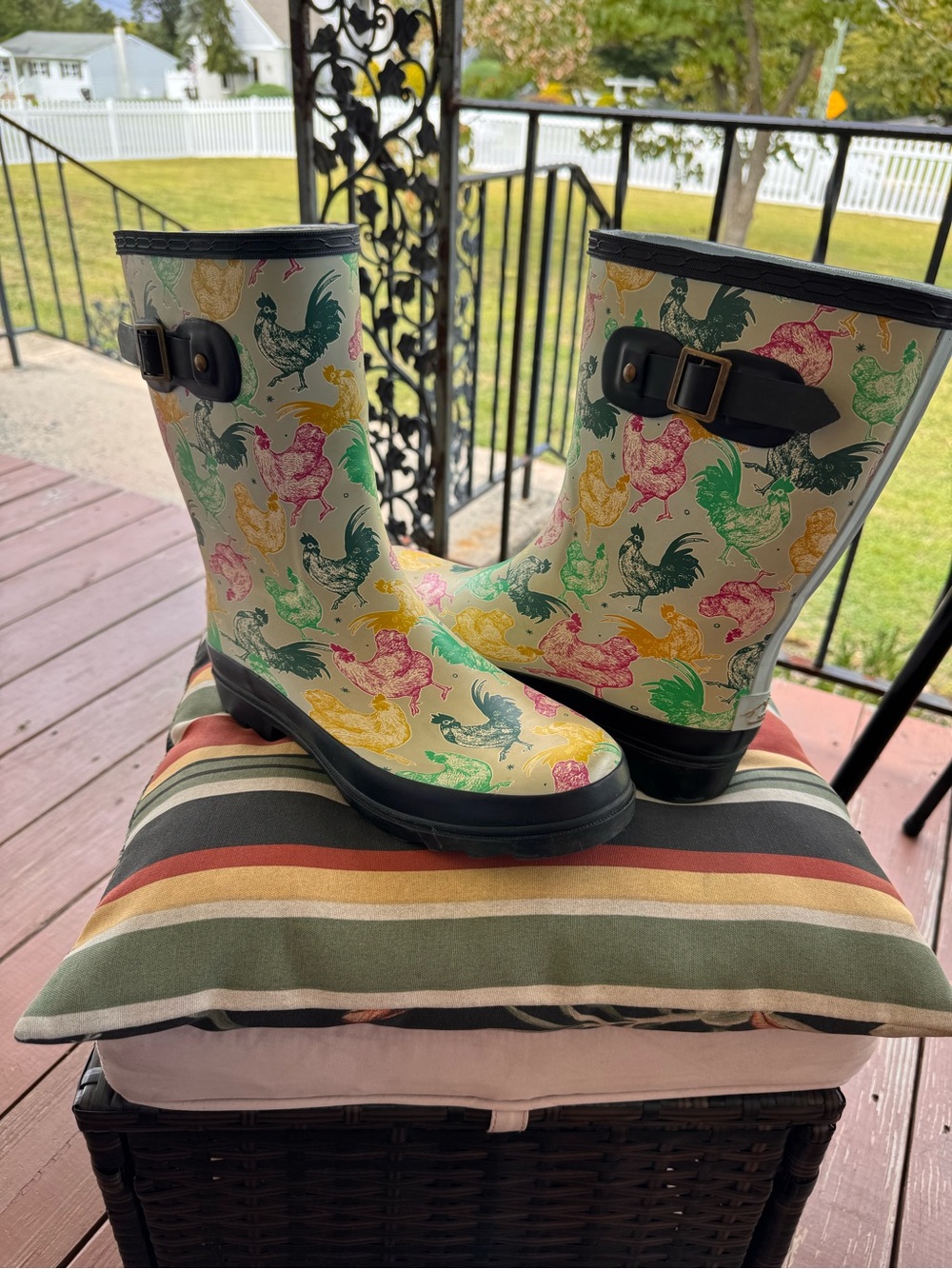 Blue Mountain Women's Olive Green Rain/Garden/Coop Chicken Rooster Boots